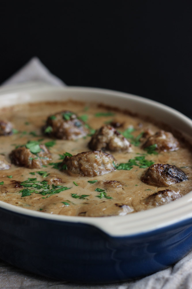Swedish Meatballs - delicious meatballs in a rich, creamy gravy.