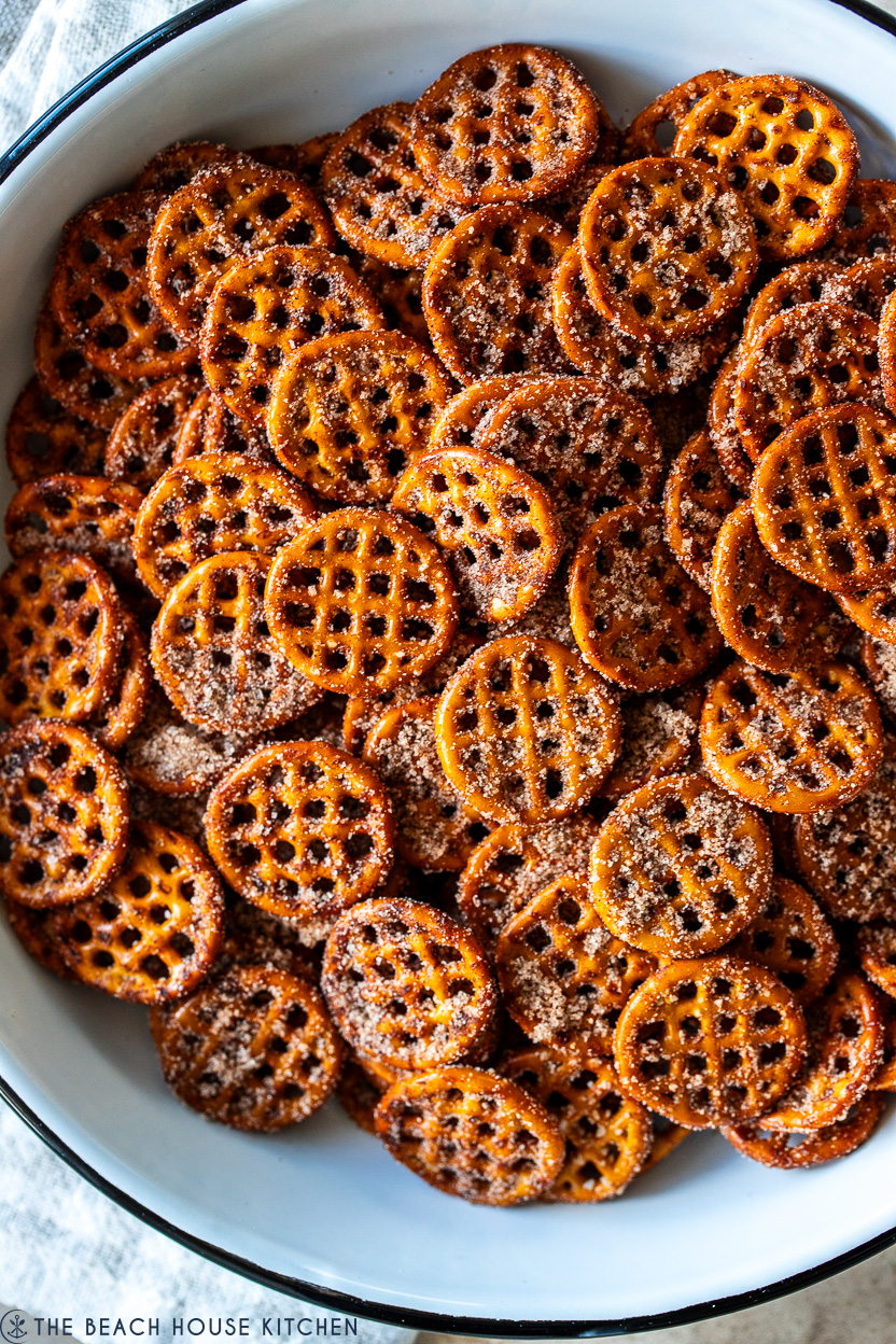 Up close overhead photo of cinnamon sugar pretzel snaps