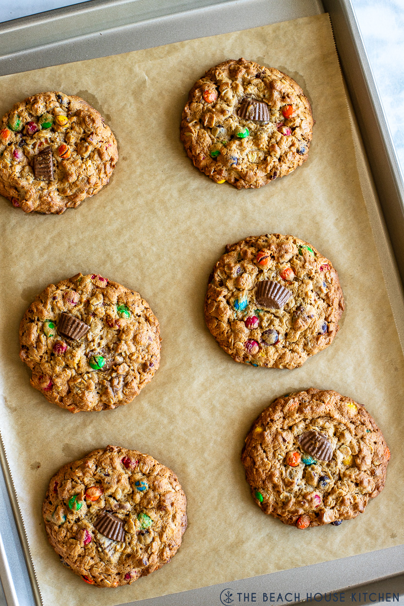 Overhead photo of a tray of six cookies