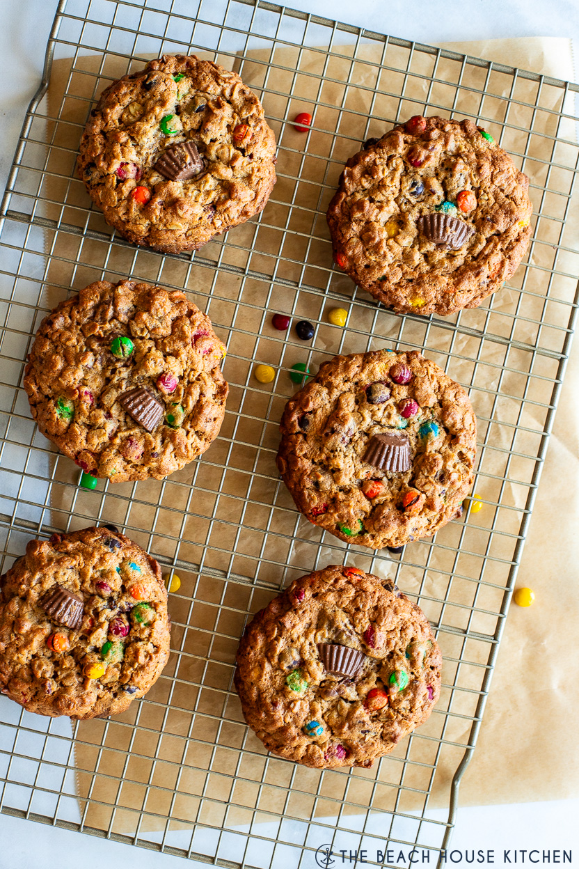 Overhead photo six cookies on a wire rack