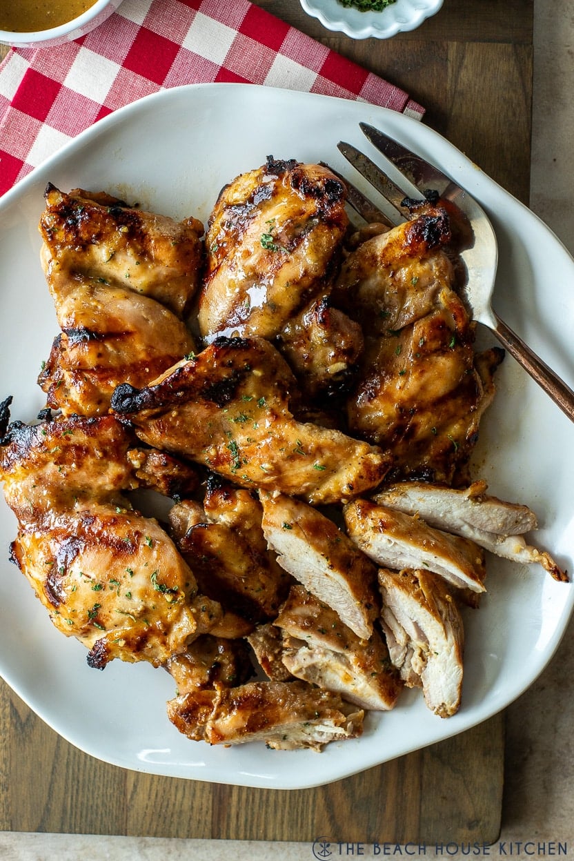Overhead photo of a plate of grill chicken thighs